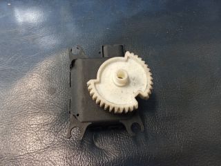 bontott VW POLO IV Fűtés Állító Motor