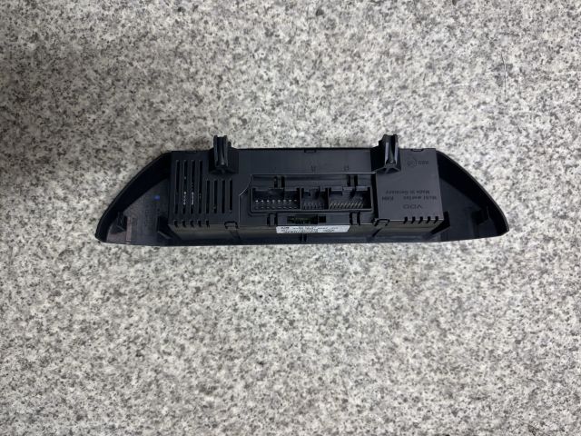 bontott VW POLO IV Fűtéskapcsoló (digit klímás)