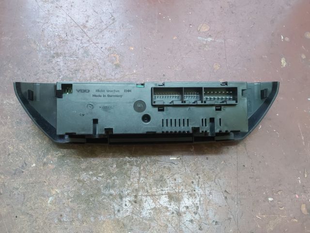 bontott VW POLO IV Fűtéskapcsoló (digit klímás)