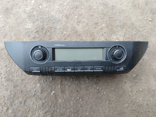 bontott VW POLO IV Fűtéskapcsoló (digit klímás)