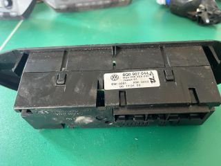 bontott VW POLO IV Fűtéskapcsoló (digit klímás)