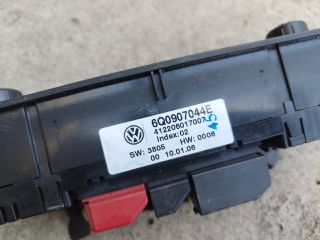 bontott VW POLO IV Fűtéskapcsoló (digit klímás)