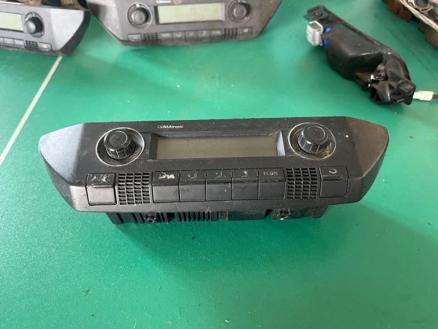 bontott VW POLO IV Fűtéskapcsoló (digit klímás)