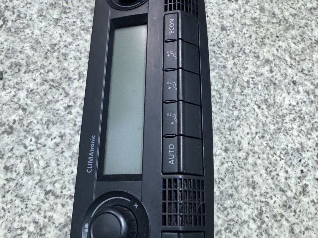 bontott VW POLO IV Fűtéskapcsoló (digit klímás)