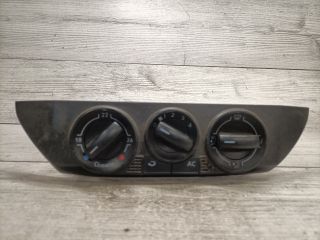 bontott VW POLO IV Fűtéskapcsoló (manuális klímás)