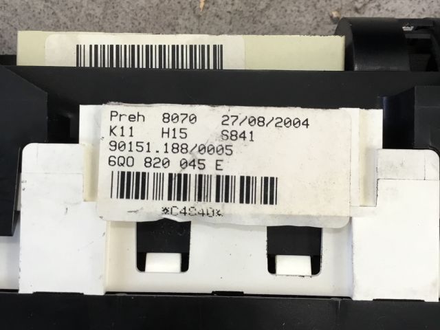 bontott VW POLO IV Fűtéskapcsoló (manuális klímás)