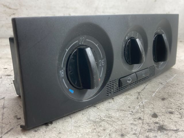 bontott VW POLO IV Fűtéskapcsoló (manuális klímás)