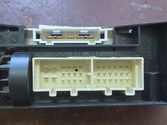 bontott VW POLO IV Fűtéskapcsoló (manuális klímás)