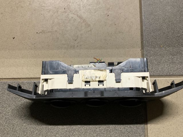 bontott VW POLO IV Fűtéskapcsoló (Nem klímás)