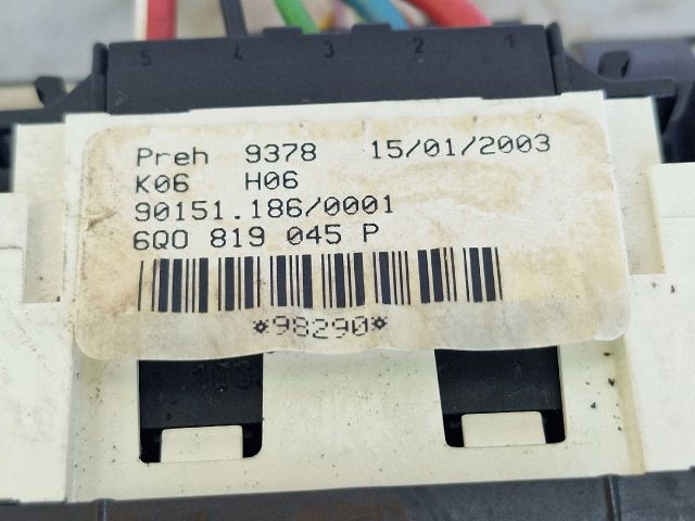 bontott VW POLO IV Fűtéskapcsoló (Nem klímás)