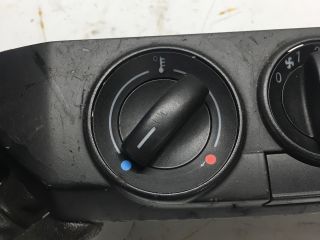 bontott VW POLO IV Fűtéskapcsoló (Nem klímás)