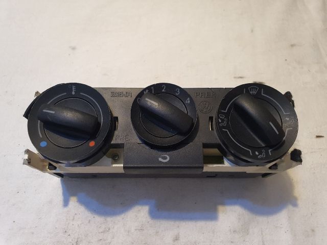 bontott VW POLO IV Fűtéskapcsoló (Nem klímás)