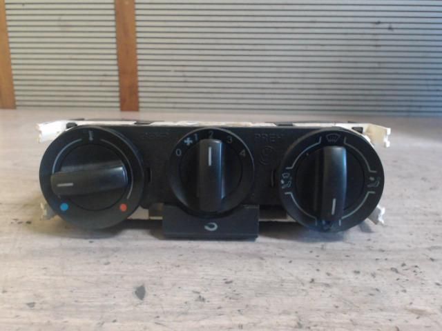 bontott VW POLO IV Fűtéskapcsoló