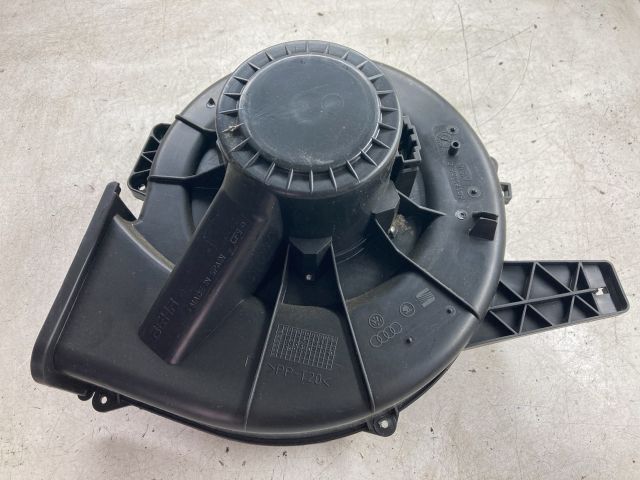 bontott VW POLO IV Fűtőmotor (Klímás)