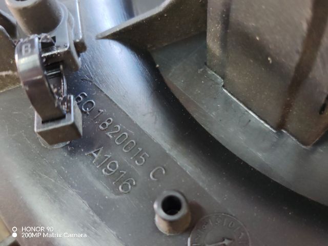 bontott VW POLO IV Fűtőmotor (Klímás)