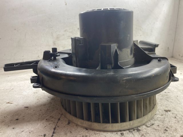 bontott VW POLO IV Fűtőmotor (Klímás)