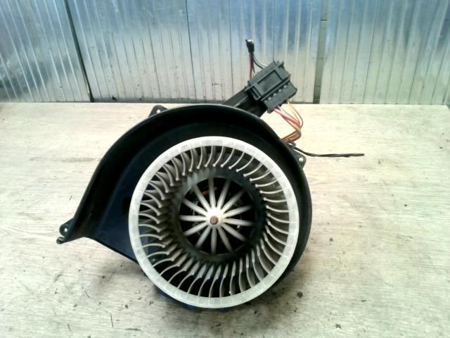 bontott VW POLO IV Fűtőmotor (Nem klímás)