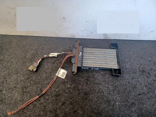 bontott VW POLO IV Fűtőradiátor (Elektromos)