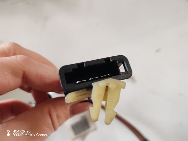 bontott VW POLO IV Fűtőradiátor (Elektromos)