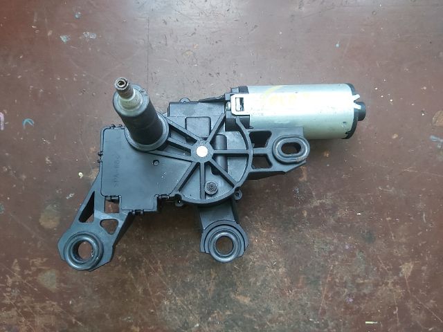 bontott VW POLO IV Hátsó Ablaktörlő Motor