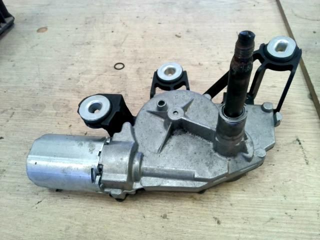 bontott VW POLO IV Hátsó Ablaktörlő Motor