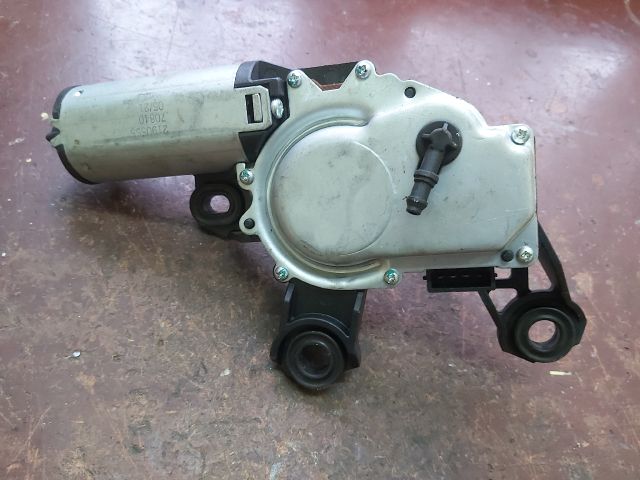 bontott VW POLO IV Hátsó Ablaktörlő Motor