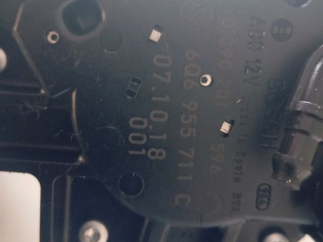 bontott VW POLO IV Hátsó Ablaktörlő Motor