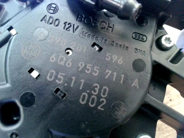 bontott VW POLO IV Hátsó Ablaktörlő Motor