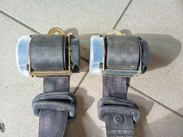 bontott VW POLO IV Hátsó Biztonsági Öv Szett