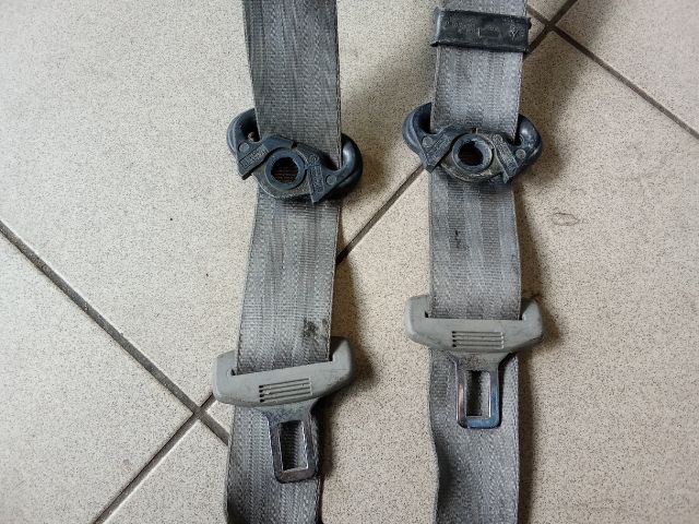 bontott VW POLO IV Hátsó Biztonsági Öv Szett