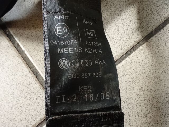 bontott VW POLO IV Hátsó Biztonsági Öv Szett