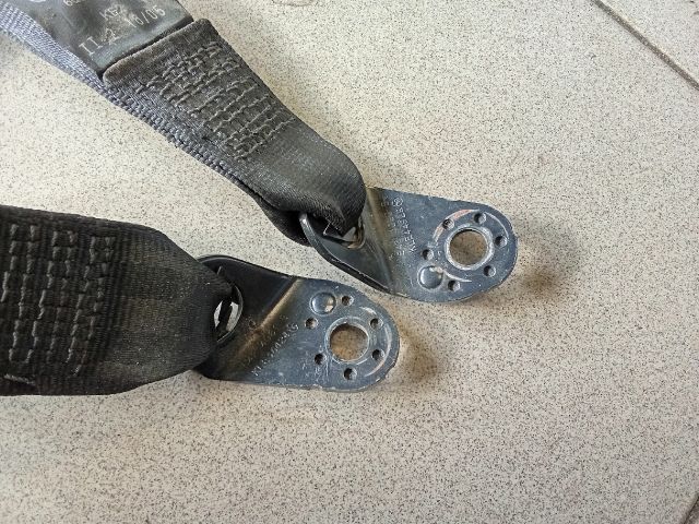 bontott VW POLO IV Hátsó Biztonsági Öv Szett