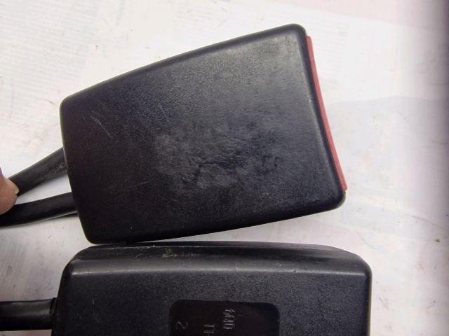 bontott VW POLO IV Hátsó középső Biztonsági Öv Csat