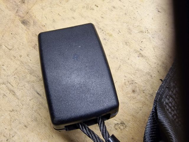 bontott VW POLO IV Hátsó középső Biztonsági Öv