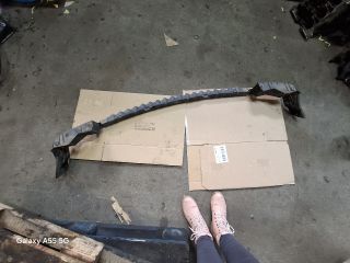 bontott VW POLO IV Hátsó középső Lökhárító Tartó (Műanyag)