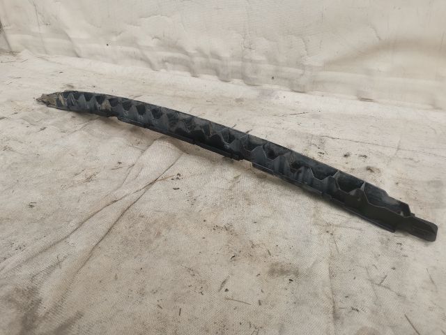 bontott VW POLO IV Hátsó középső Lökhárító Tartó (Műanyag)