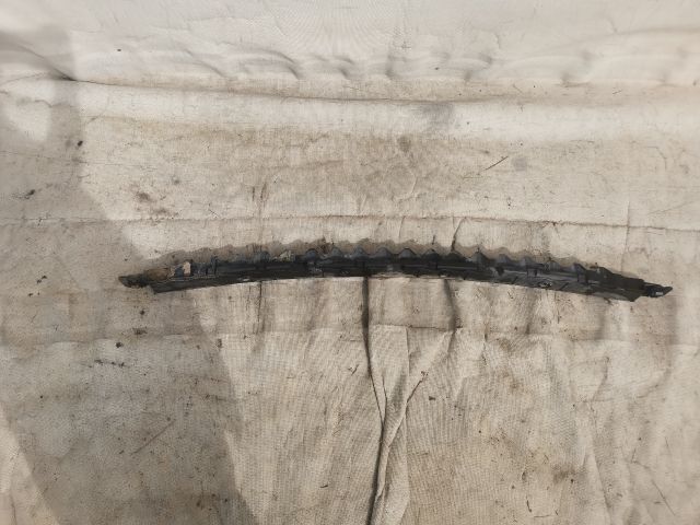 bontott VW POLO IV Hátsó középső Lökhárító Tartó (Műanyag)