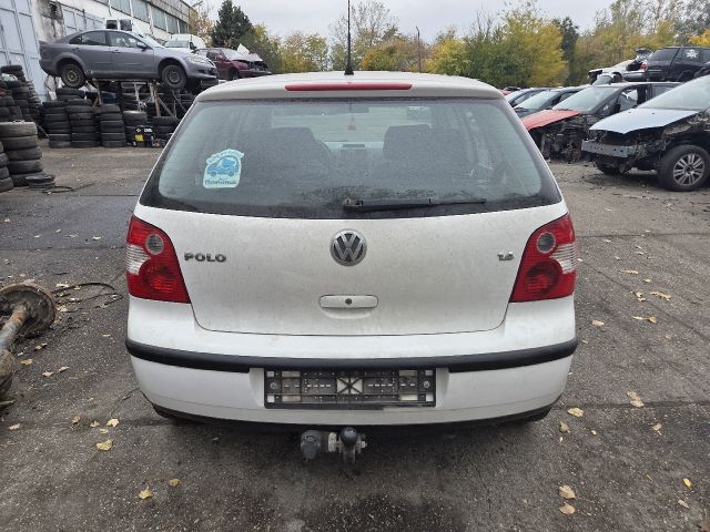 bontott VW POLO IV Hátsó Lökhárító (Részeivel)
