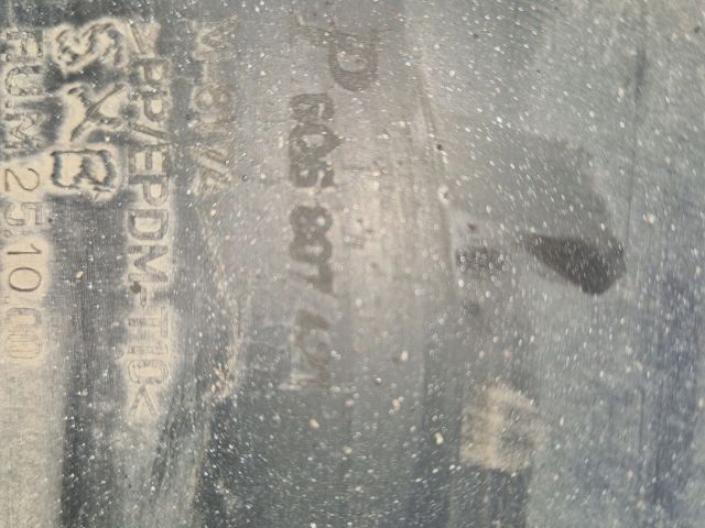 bontott VW POLO IV Hátsó Lökhárító (Részeivel)