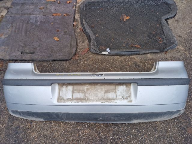 bontott VW POLO IV Hátsó Lökhárító (Részeivel)
