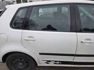 bontott VW POLO IV Hátsó Lökhárító (Részeivel)