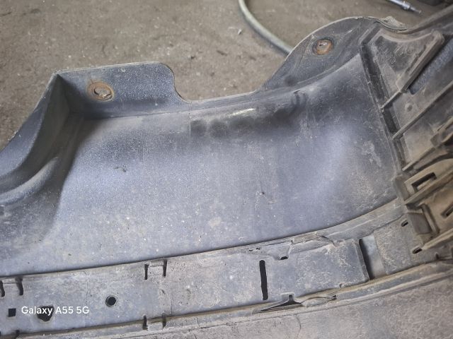 bontott VW POLO IV Hátsó Lökhárító (Üresen)