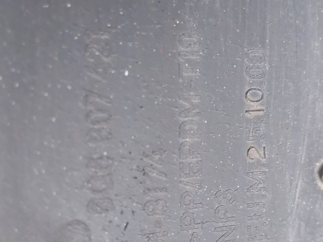 bontott VW POLO IV Hátsó Lökhárító (Üresen)