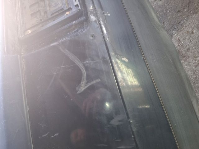 bontott VW POLO IV Hátsó Lökhárító (Üresen)