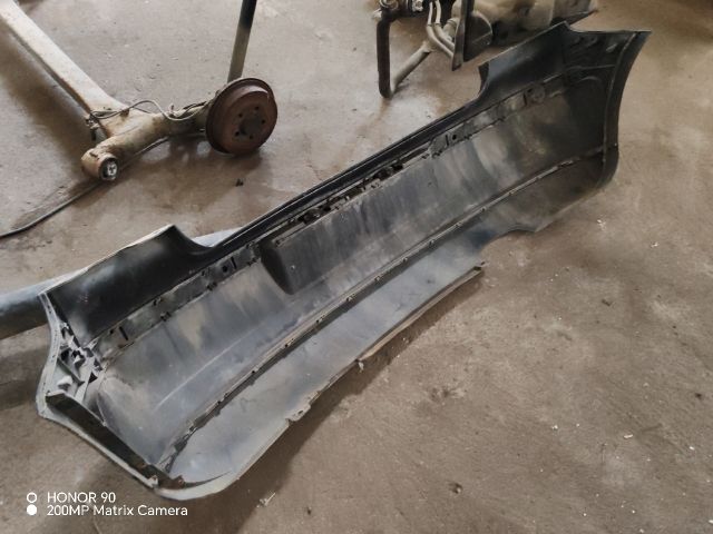 bontott VW POLO IV Hátsó Lökhárító (Üresen)