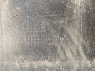 bontott VW POLO IV Hátsó Lökhárító (Üresen)