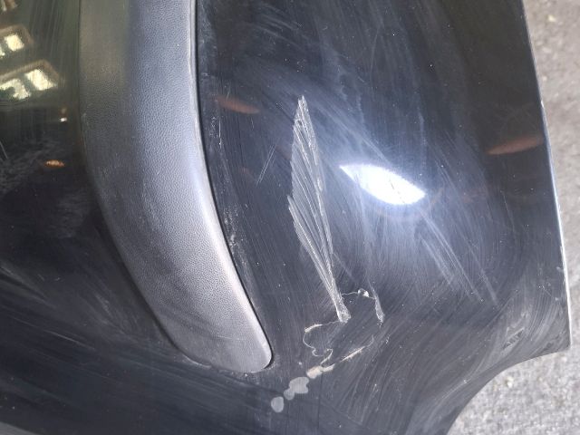 bontott VW POLO IV Hátsó Lökhárító (Üresen)