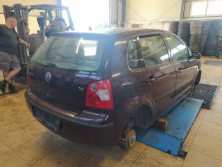 bontott VW POLO IV Hátsó Rendszámtábla Világítás