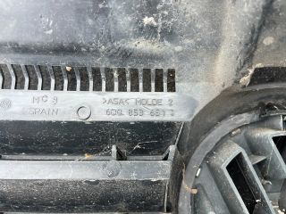 bontott VW POLO IV Hűtőrács