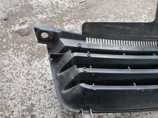 bontott VW POLO IV Hűtőrács